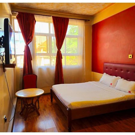 เพิร์ล พาเลซ โฮเต็ล Hotel ไนโรบี ภายนอก รูปภาพ