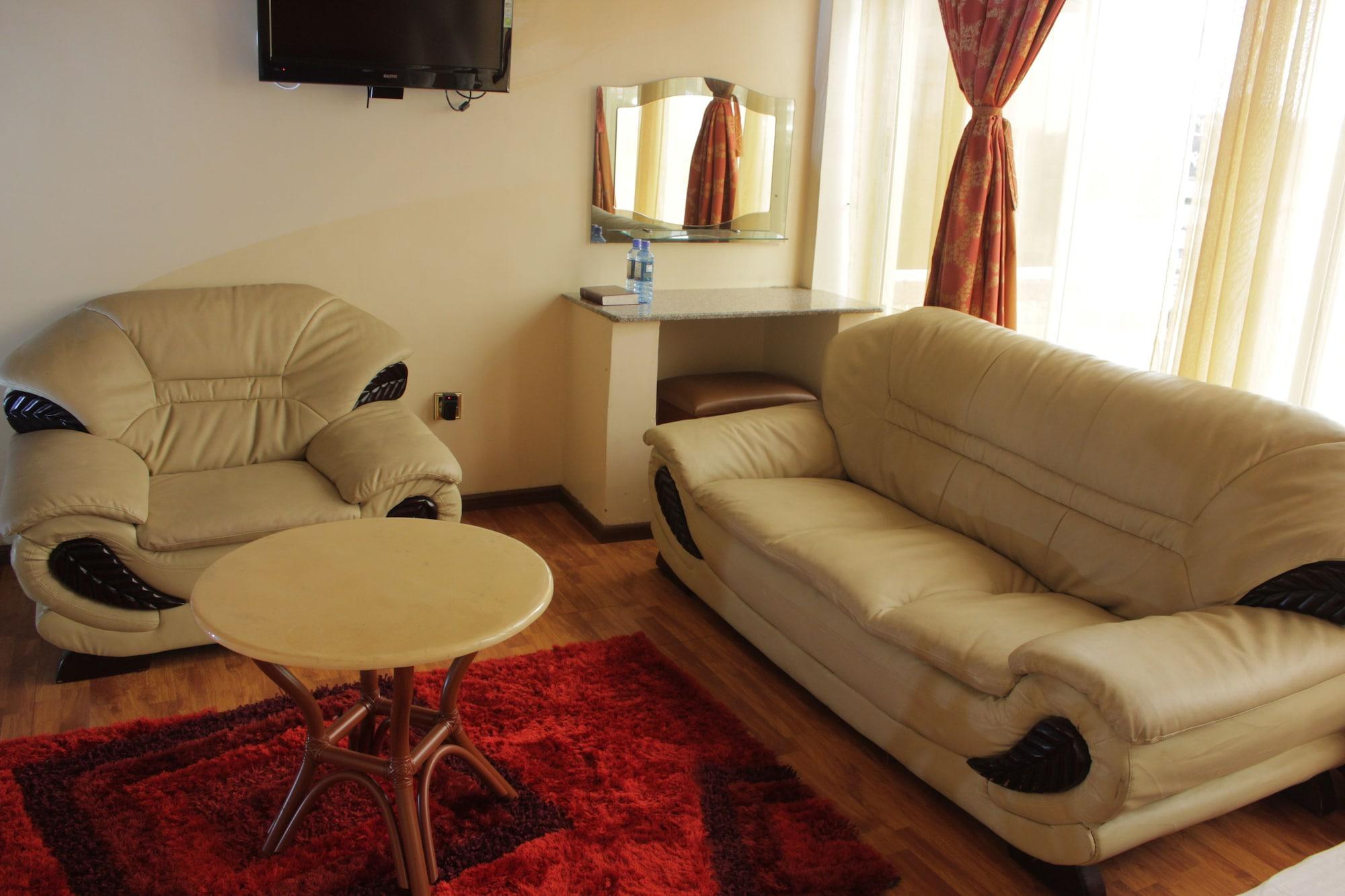 เพิร์ล พาเลซ โฮเต็ล Hotel ไนโรบี ภายนอก รูปภาพ