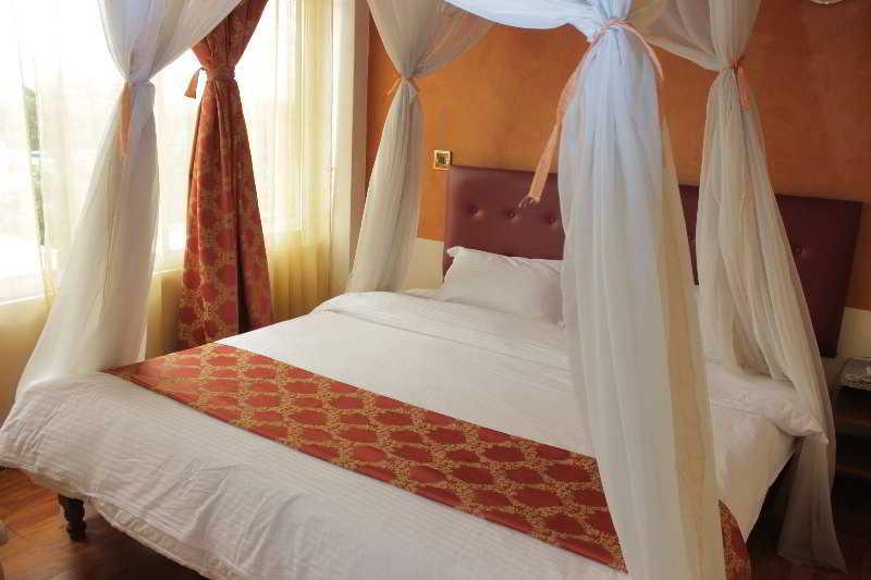 เพิร์ล พาเลซ โฮเต็ล Hotel ไนโรบี ภายนอก รูปภาพ