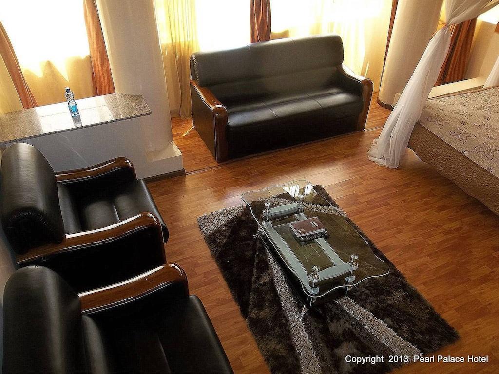 เพิร์ล พาเลซ โฮเต็ล Hotel ไนโรบี ภายนอก รูปภาพ